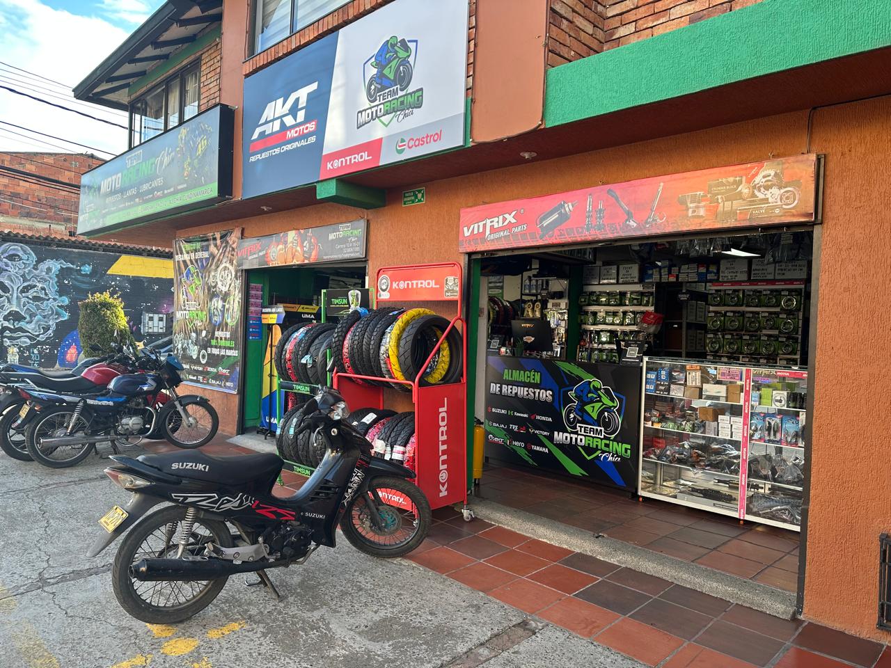 MOTO RACING chia (5)