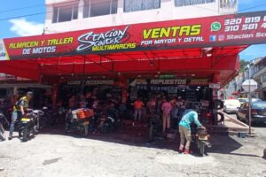 Almacén y taller de motos Stacion scooter